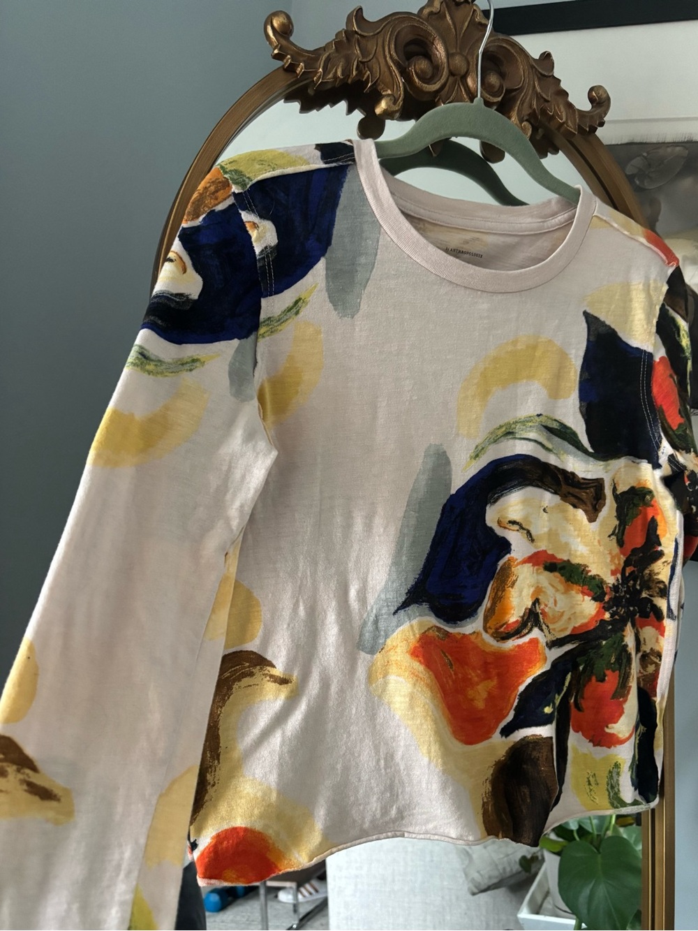 Anthropologie Maeve
Abstract Long Sleeve Tee Small - Picture 2 of 11